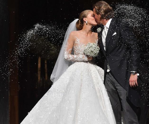 Porta Victoria Swarovski uno de los vestidos de boda más caros del mundo Porta Victoria Swarovski uno de los vestidos de boda más caros del mundo