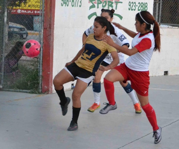 Buscan a las futuras Bufalitas con visorías Buscan a las futuras Bufalitas con visorías