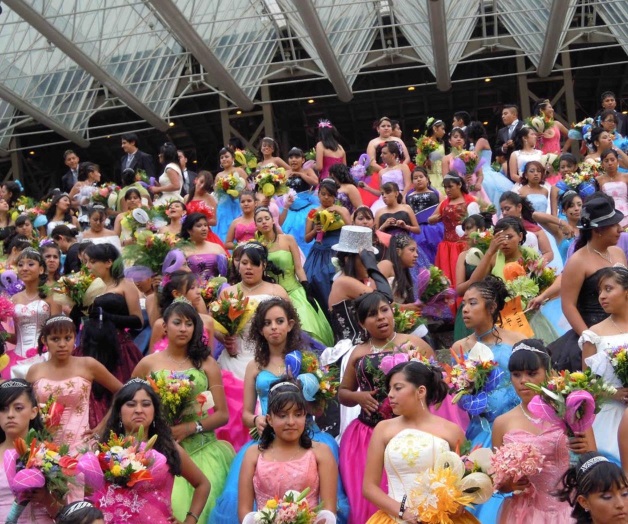 Quinceañeras tendrán su fiesta; convocan a inscribir participación Quinceañeras tendrán su fiesta; convocan a inscribir participación