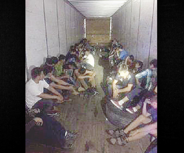 Rescata PF de Laredo 44 indocumentados Rescata PF de Laredo 44 indocumentados