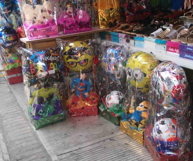 Tiene bajas ventasfin de ciclo escolar. ‘Reprueban’ en compras