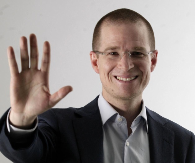 Pide Anaya separar de su cargo a implicados en presunto espionaje Pide Anaya separar de su cargo a implicados en presunto espionaje