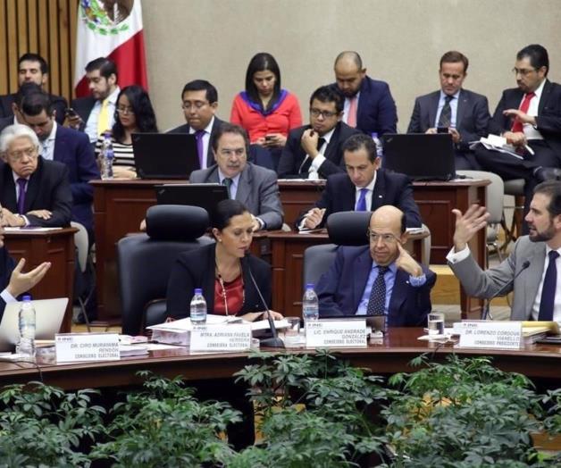 Revisan en INE anomalías reportadas en comicios Revisan en INE anomalías reportadas en comicios