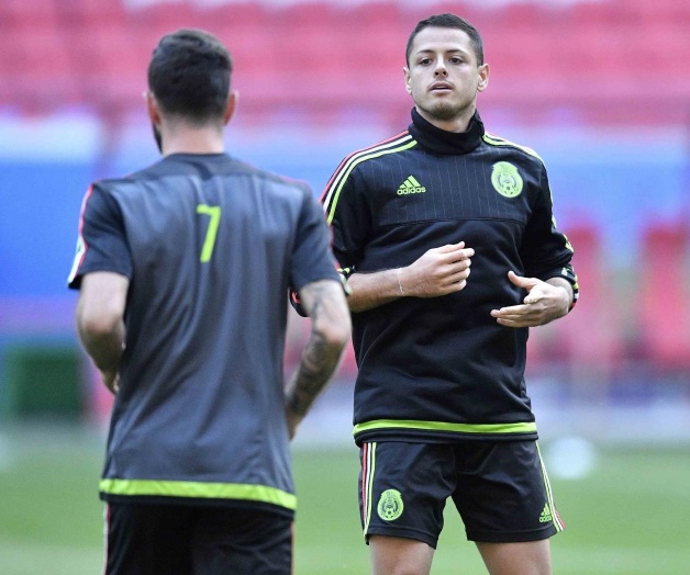 ‘CHICHARITO’ DEDICA EMOTIVO MENSAJE A LAYÚN EN SU ‘CUMPLE’ ‘CHICHARITO’ DEDICA EMOTIVO MENSAJE A LAYÚN EN SU ‘CUMPLE’