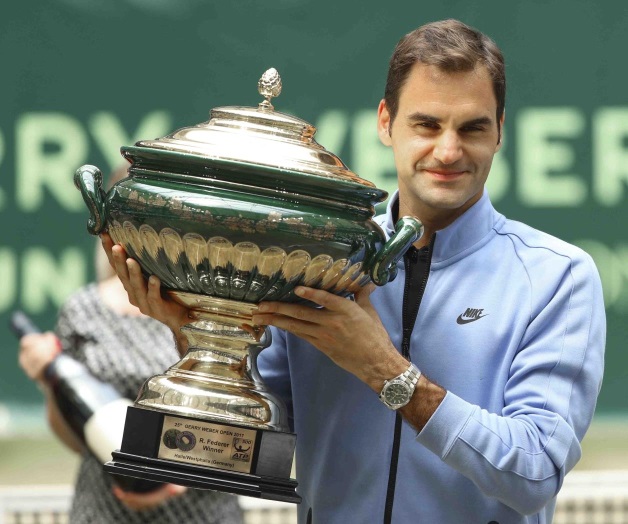 Liquida Federer a Zverev en Halle Liquida Federer a Zverev en Halle