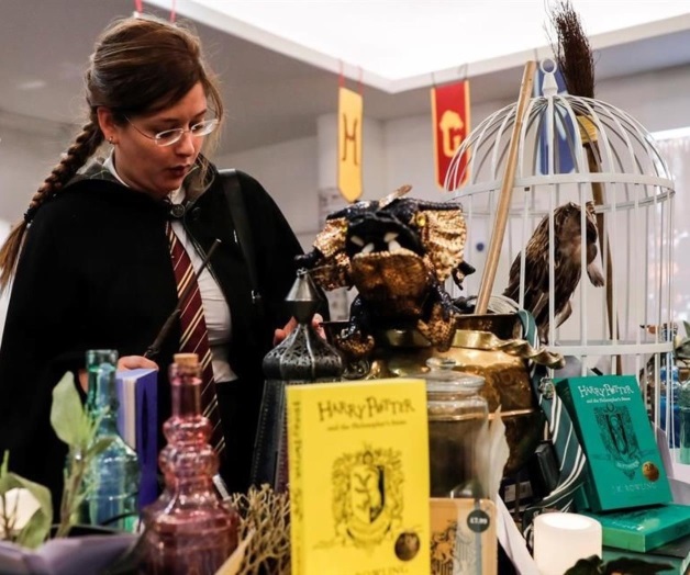 Celebran 20 años de Harry Potter Celebran 20 años de Harry Potter