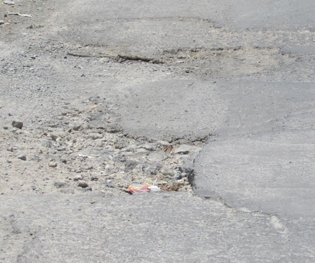 Abandonadas las calles de Camargo Abandonadas las calles de Camargo