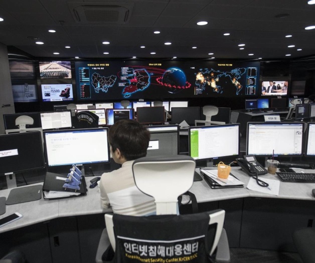 Ceden algunas empresas y pagan a los ‘hackers’ para liberarse del ciberataque