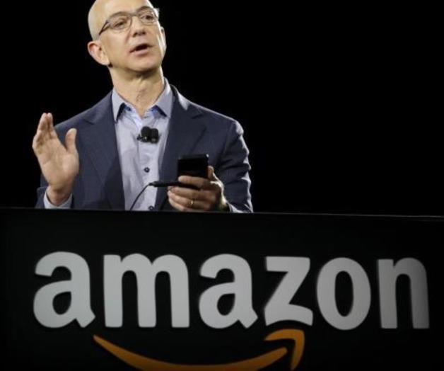 Trump critica a Amazon por no pagar “impuestos de internet” Trump critica a Amazon por no pagar “impuestos de internet”