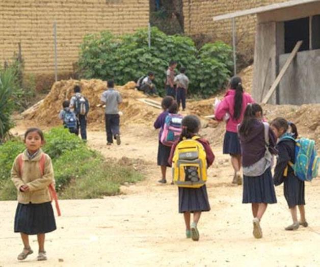 INEE: Continúa rezago educativo indígena INEE: Continúa rezago educativo indígena