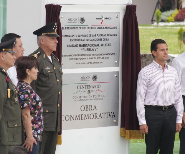 Reconoce Peña a Fuerzas Armadas. ‘Se la rifan por México’ Reconoce Peña a Fuerzas Armadas. ‘Se la rifan por México’
