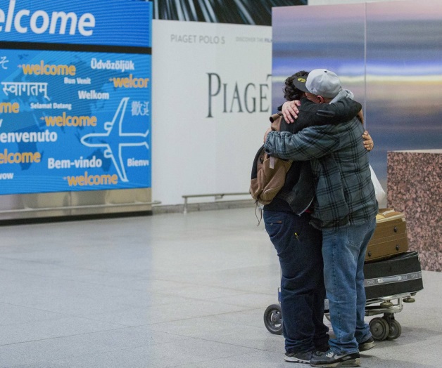 Abuelos y tíos no es vínculo familiar suficiente para veto migratorio de Trump Abuelos y tíos no es vínculo familiar suficiente para veto migratorio de Trump