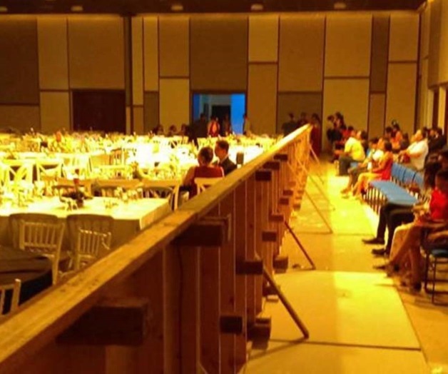 Levantan muro ¡en fiesta de graduación! Levantan muro ¡en fiesta de graduación!