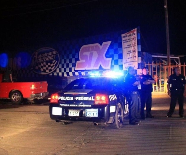 Ejecutan a piloto frente a su familia en Autódromo de Monterrey Ejecutan a piloto frente a su familia en Autódromo de Monterrey