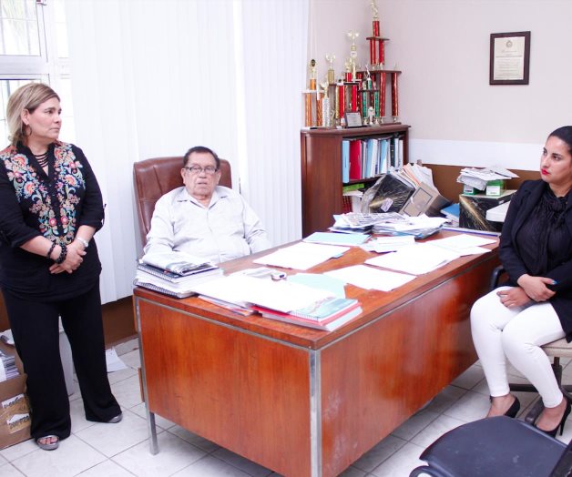 Desaparece maestra ‘Marichú Martínez’. Personal docente desconoce su paradero Desaparece maestra ‘Marichú Martínez’. Personal docente desconoce su paradero