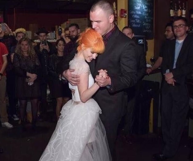 Anuncia Halley Williams divorcio de Chad Gilbert Anuncia Halley Williams divorcio de Chad Gilbert
