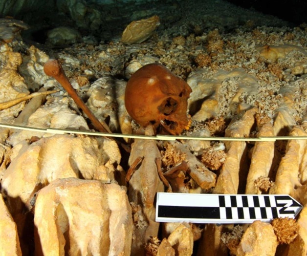 Arriban restos de “Naia”, el esqueleto más antiguo de América, al Museo de Antropología 