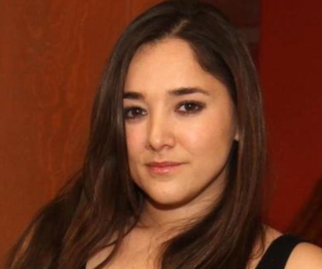 Luce Sherlyn sus curvas en bikini Luce Sherlyn sus curvas en bikini