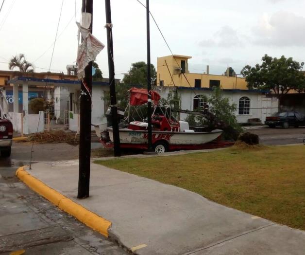Lluvias dejan sólo encharcamientos; ahora viene la cresta del río Pánuco