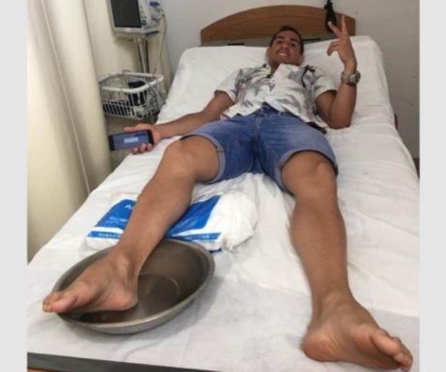 Ataca mantarraya a Rommel Pacheco