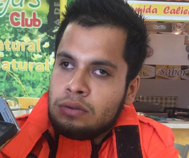 Participa en grupo de ayuda en Texas