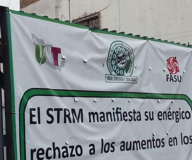 Contemplan telefonistas un paro de labores