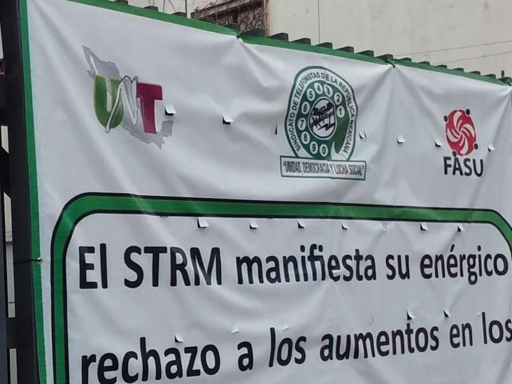 Contemplan telefonistas un paro de labores Contemplan telefonistas un paro de labores