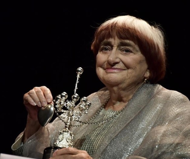 Recibe Premio Donostia