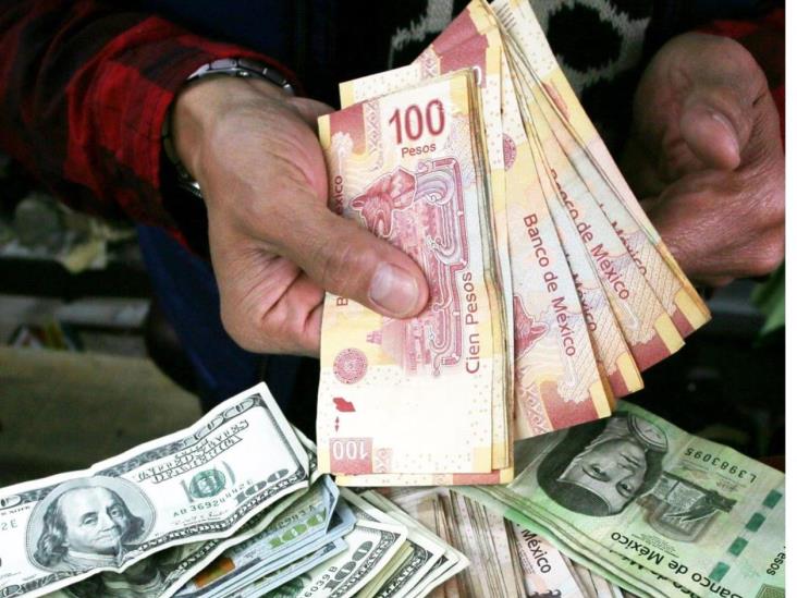 Toma respiro peso; baja dólar a $18.40 Toma respiro peso; baja dólar a $18.40