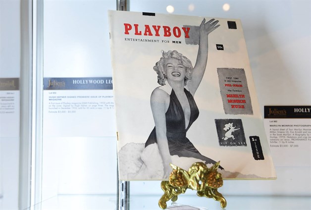 Hugh Hefner acecha a Marilyn Monroe hasta en la tumba