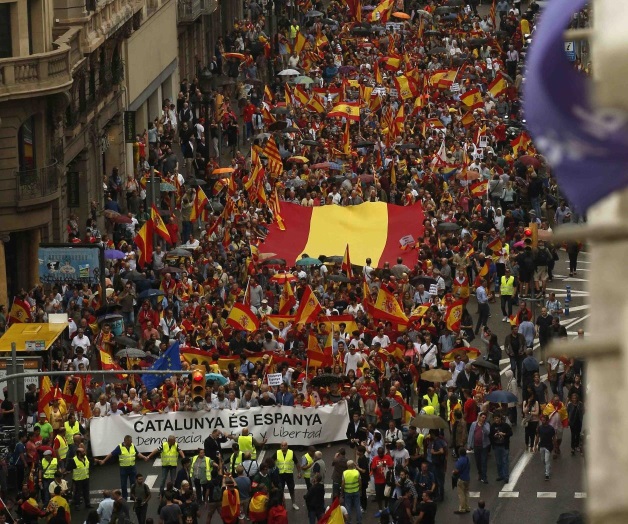 Disturbios en Cataluña dejan más de 700 heridos Disturbios en Cataluña dejan más de 700 heridos
