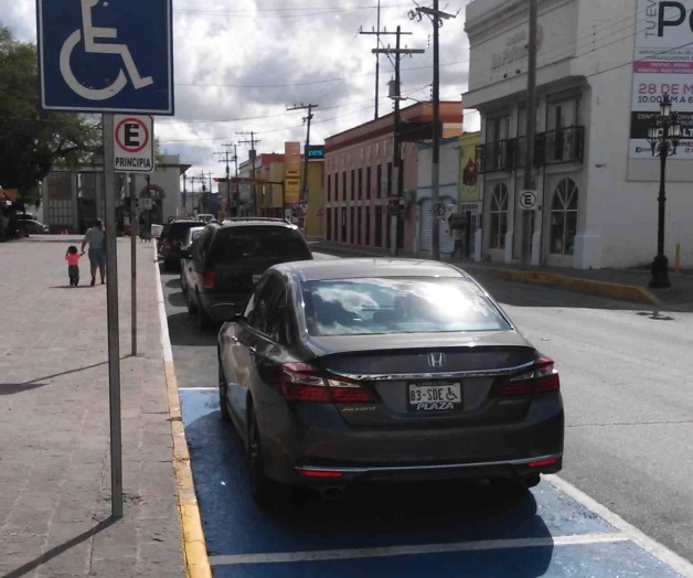 Irritan a mayores los irrespetuosos Irritan a mayores los irrespetuosos