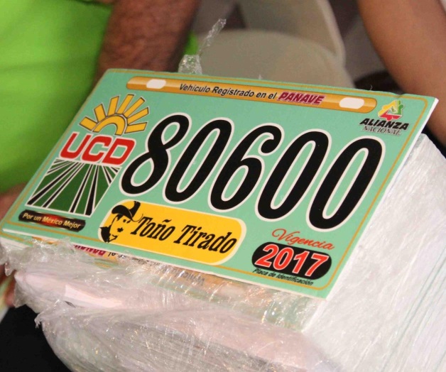 Carecen de validez ‘placas’ no oficiales. Están en la mira UCD y Onappafa Carecen de validez ‘placas’ no oficiales. Están en la mira UCD y Onappafa