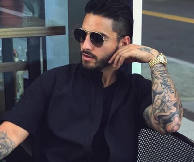 Le hace Maluma el feo a una fan en plena presentación