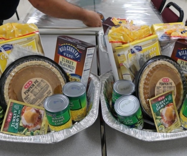 Por Acción de Gracias dará policía paquetes de comida