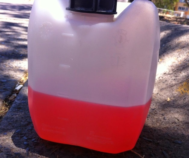 Crean en Puebla gasolina con bolsas de plástico Crean en Puebla gasolina con bolsas de plástico