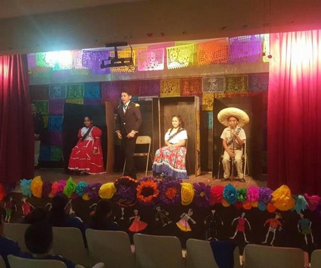 Recrean pasajes y personajes revolucionarios