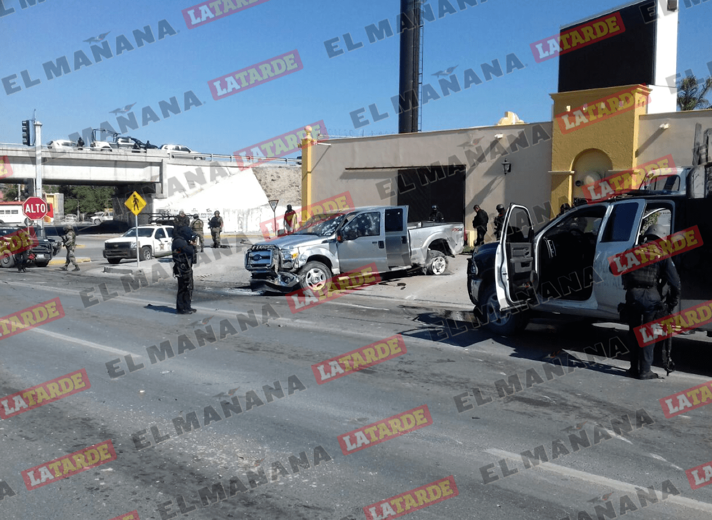 Al llegar al bulevar oriente con carretera a Río Bravo, a la altura del Gran Hotel,