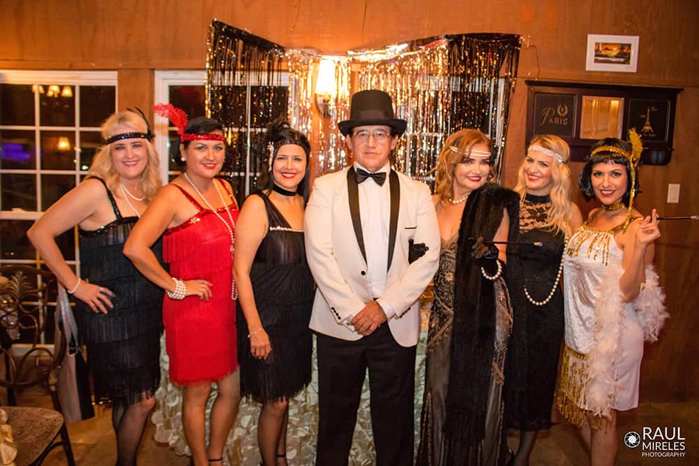 HERMANOS. Flora, Bertha, Aida Zulema, Jacinto, Norma y Sonia Flores Peña.