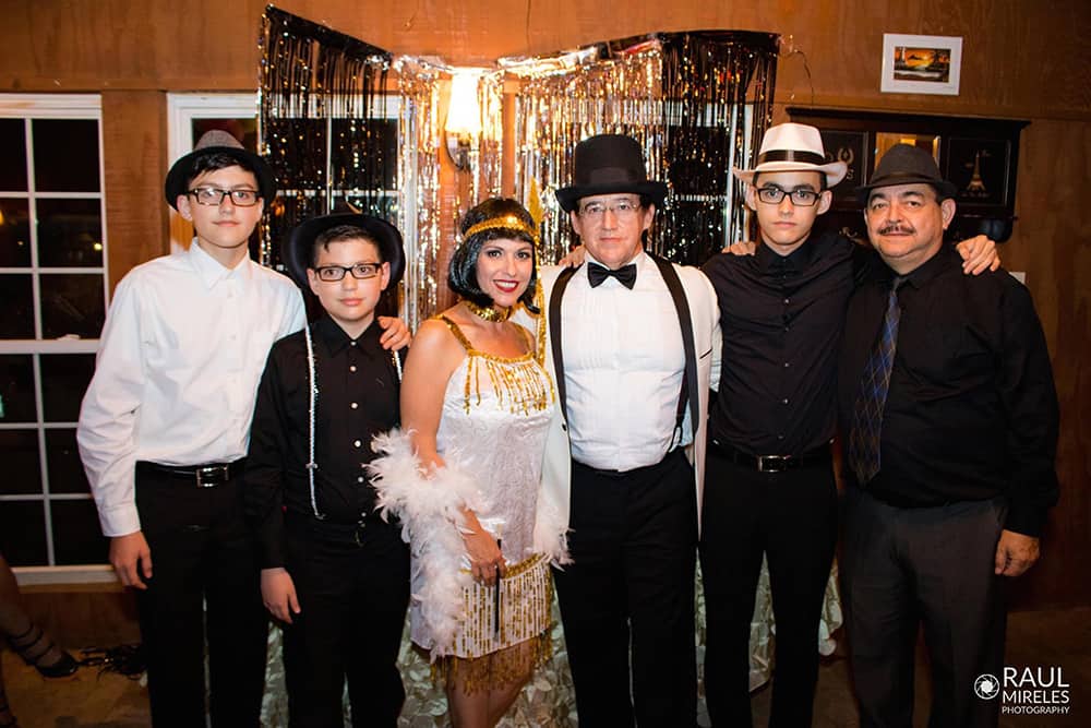 FAMILIA. González Flores.