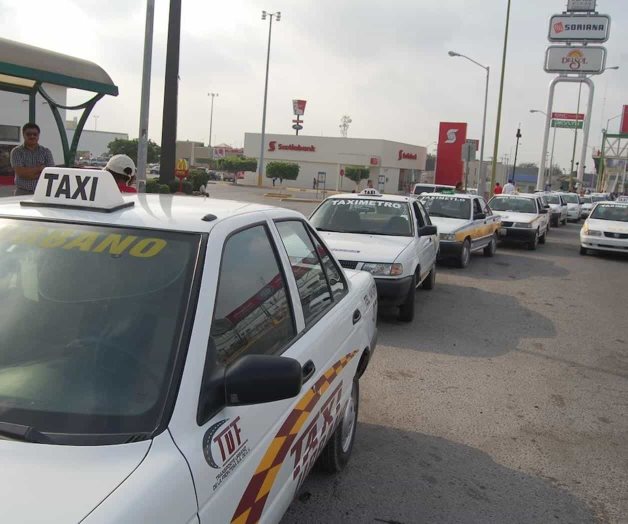 Agobia crisis a los taxistas
