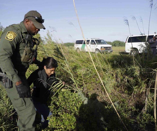 Aplican leyes de inmigración. Patrulla de Caminos…en primera línea