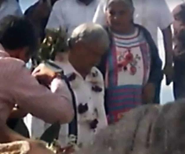 Hacen una limpia a López Obrador en Oaxaca