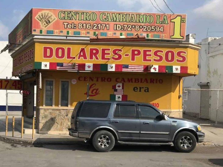 Causan aguinaldos compra de dólares Causan aguinaldos compra de dólares