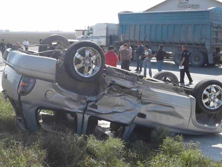 Encontronazo en la Ribereña; muere un niño Encontronazo en la Ribereña; muere un niño