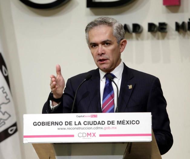 Ebrard, no busca cargos ni candidaturas: AMLO Ebrard, no busca cargos ni candidaturas: AMLO