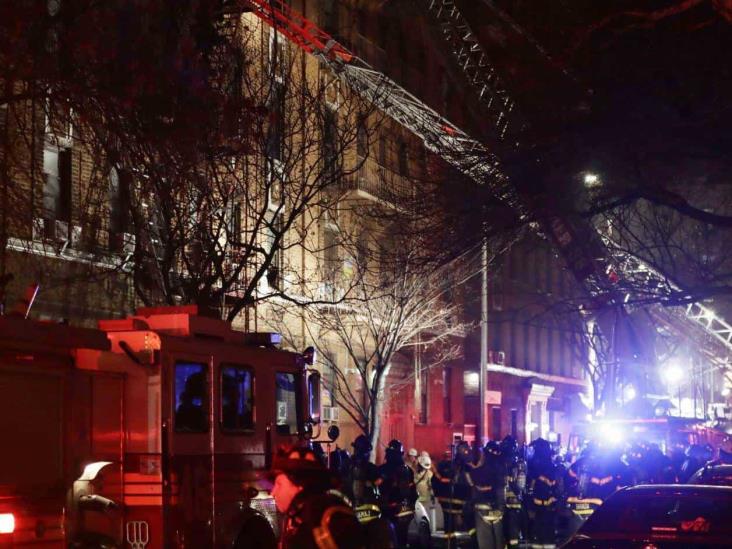 Seis víctimas mortales por incendio en edificio de Nueva York Seis víctimas mortales por incendio en edificio de Nueva York