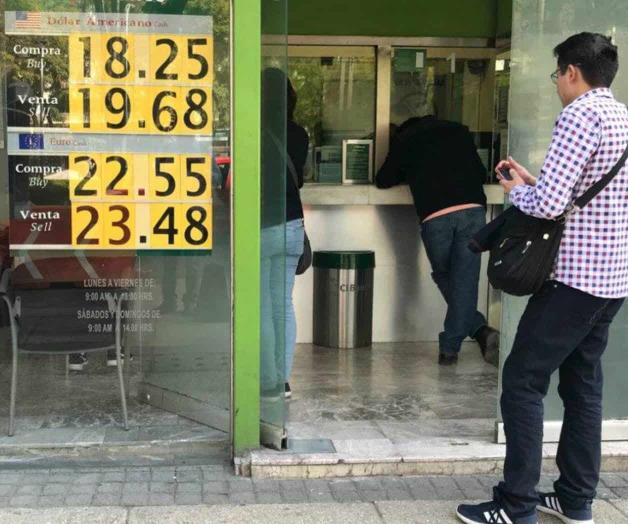 Peso despedirá 2017 de capa caída