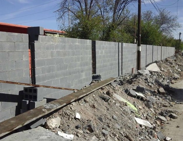 Construyen aulas para 693 alumnos