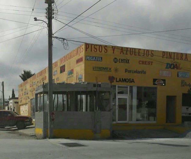 Obstruyen en paso a peatones